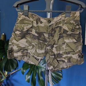 Bongo scrunch Size 1 Camo short